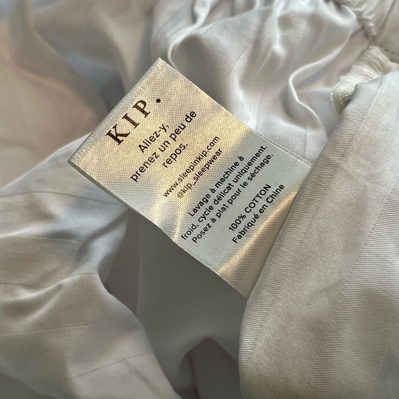 KIP. Premium Cotton Pajama Set in Lily White - Picture 15 of 16